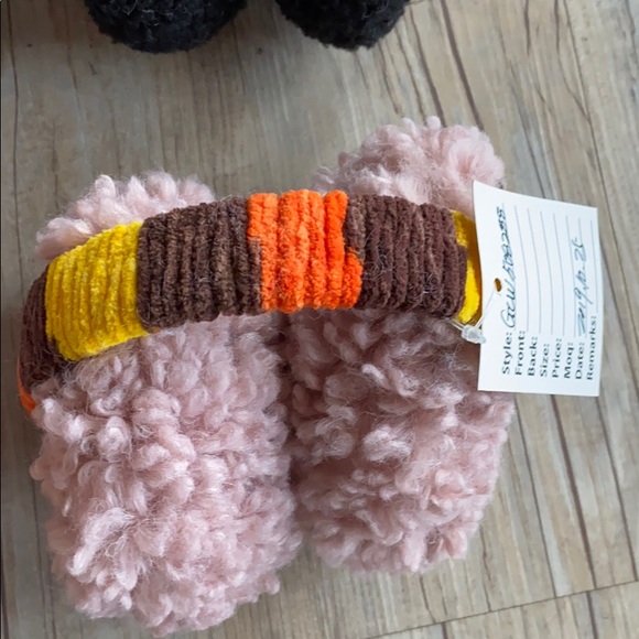 *WHOLESALE* Fashion Ear Muff Assortment - Picture 4 of 8